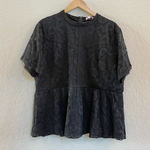 NWT Beautiful Black Lace Peplum Top Size 1X